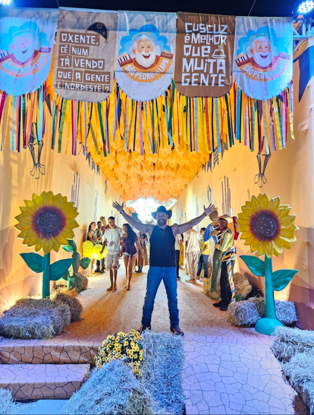 Montagem de cenografia para evento